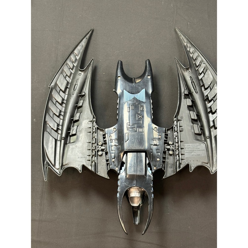 Vintage 1995 Batman Forever Batwing Vehicle Kenner Tonka DC Comics Black Toy - Picture 6 of 10